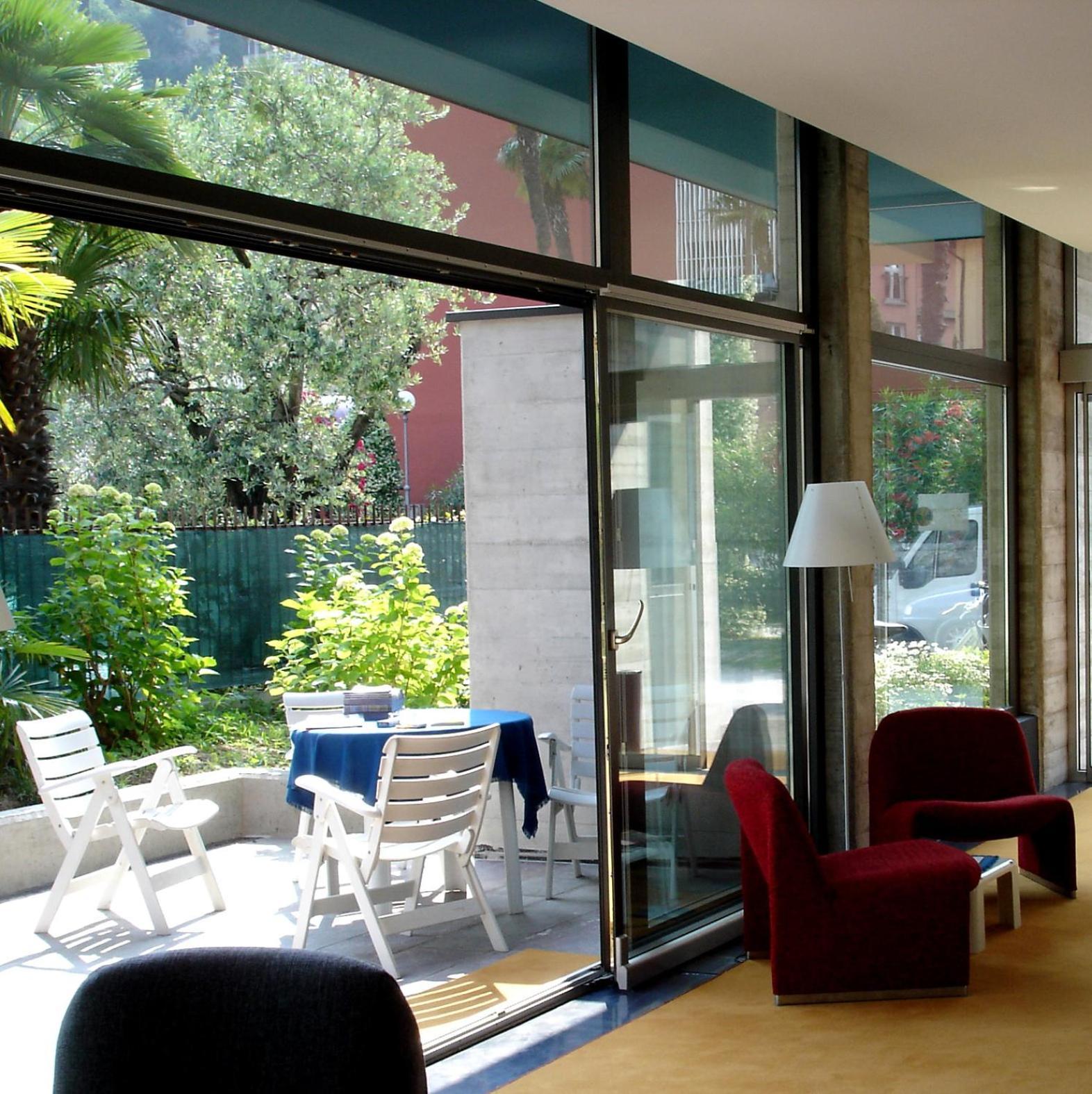 Albergo Al Caminetto Torbole Sul Garda Exterior photo